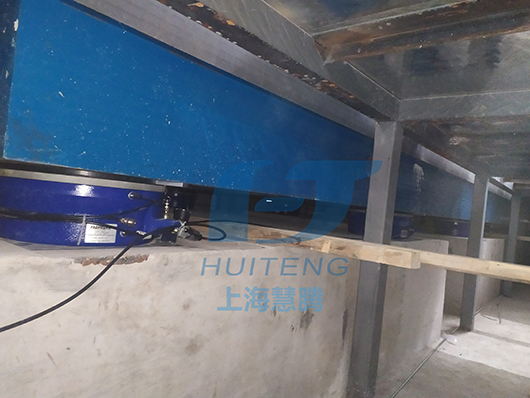 上海慧騰4套FABREEKA空氣彈簧開始安裝啦！